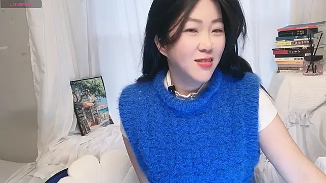 Emmaq996 online show from March 19, 2026, 7:30 am