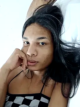 Snapshot of Barbie2005 chatting on April 16, 2026, 3:29 am Barbie2005 online show from April 16, 2026, 3:29 am