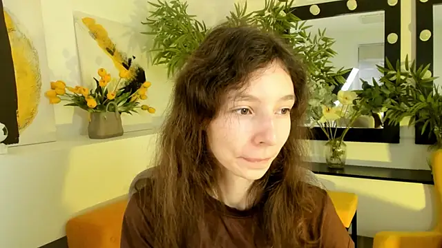 Snapshot of EmmanuellBrown chatting on October 25, 2025, 4:11 am EmmanuellBrown online show from October 25, 2025, 4:11 am