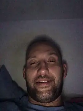 Nicobellich1989 online show from November 16, 2025, 1:32 am