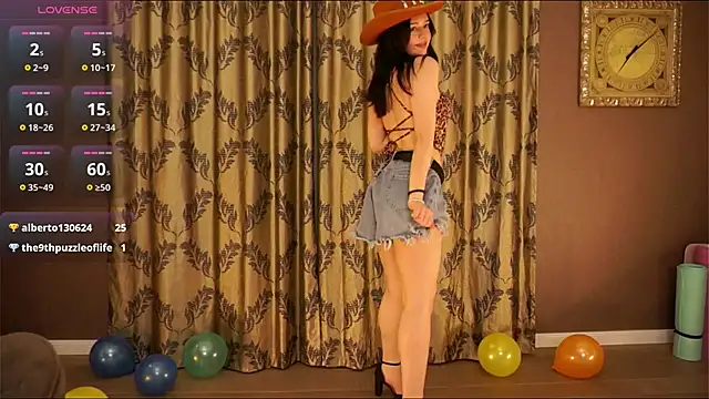 Snapshot of BlissHey chatting on February 26, 2026, 3:34 pm BlissHey online show from February 26, 2026, 3:34 pm