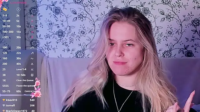 AngelAnty online show from January 31, 2026, 7:12 pm