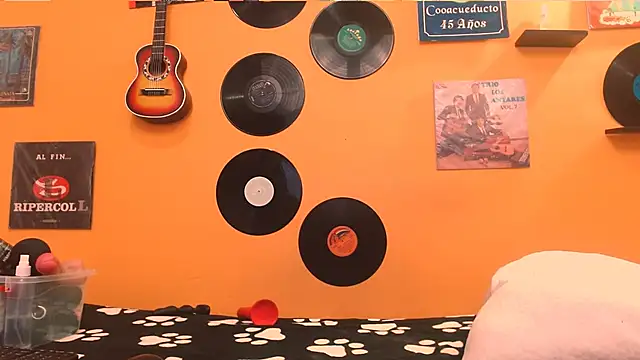 Snapshot of meisevil77 chatting on November 25, 2025, 1:50 am meisevil77 online show from November 25, 2025, 1:50 am