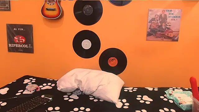 Snapshot of meisevil77 chatting on November 23, 2025, 3:05 am meisevil77 online show from November 23, 2025, 3:05 am