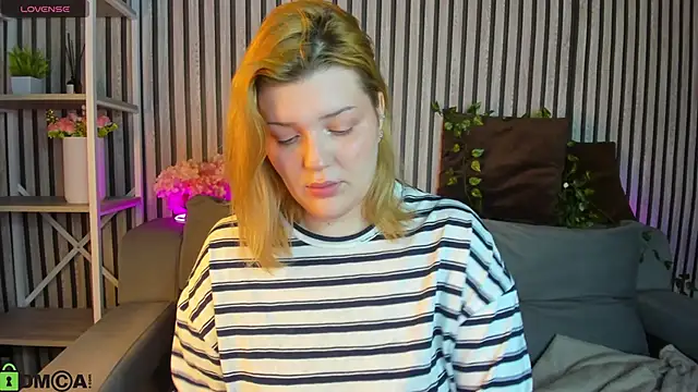 Michele Greenn online show from April 18, 2026, 1:08 am