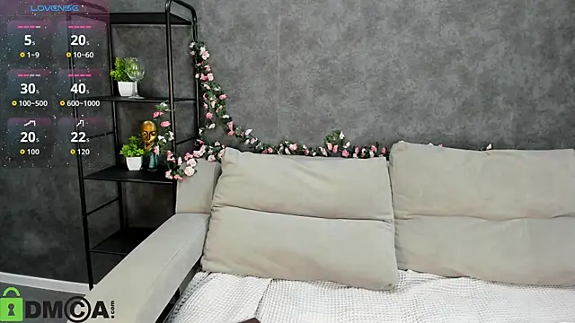 Michele Greenn online show from October 26, 2025, 1:06 am