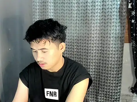 Adim-pinoy146 online show from May 26, 2026, 8:23 am
