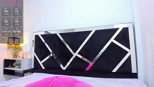 Snapshot of iisabella_noa chatting on December 4, 2025, 7:57 pm iisabella noa online show from December 4, 2025, 7:57 pm