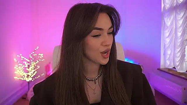 EricaSin online show from March 6, 2026, 1:50 pm