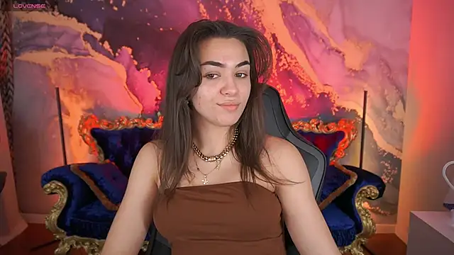 EricaSin online show from December 2, 2025, 7:32 am