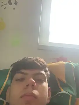 Snapshot of Cos_minn chatting on November 12, 2025, 12:09 pm Cos minn online show from November 12, 2025, 12:09 pm