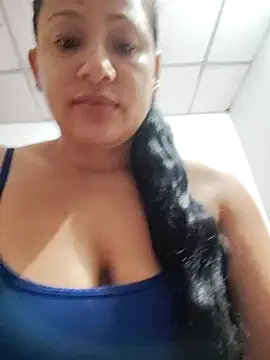 Snapshot of Angels_tomsop chatting on November 21, 2025, 1:10 pm Angels tomsop online show from November 21, 2025, 1:10 pm