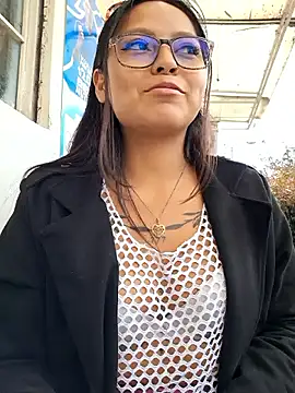 LunaHot 777 online show from October 17, 2025, 7:04 pm