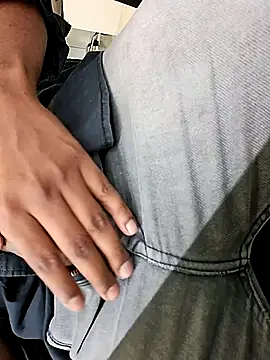 puuuhi online show from April 23, 2026, 12:29 pm