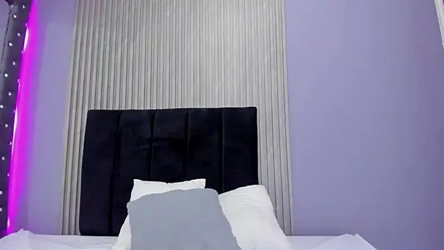 Sex samantha online show from December 2, 2025, 12:51 pm