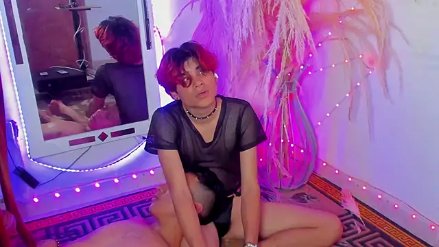 spicy adonhis online show from January 10, 2026, 1:17 pm