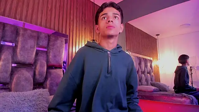 owen  johnson online show from February 13, 2026, 12:05 pm