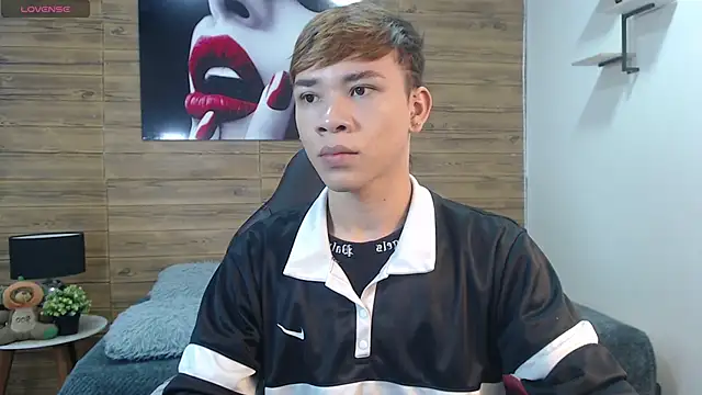 nathanclay online show from March 31, 2026, 4:58 am