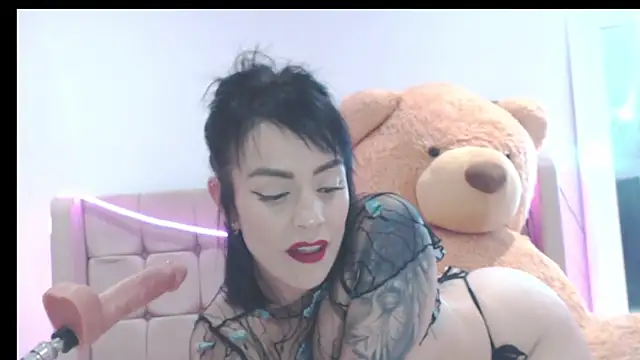 HotAss Hally online show from April 11, 2026, 6:32 am