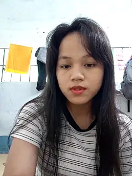 Snapshot of BabySweet-18 chatting on February 4, 2026, 6:52 am BabySweet-18 online show from February 4, 2026, 6:52 am