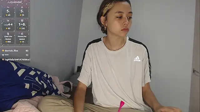 Snapshot of brisazanes chatting on November 16, 2025, 7:18 pm brisazanes online show from November 16, 2025, 7:18 pm