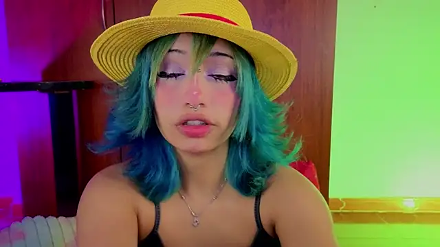 zoelight18 online show from April 17, 2026, 8:17 am