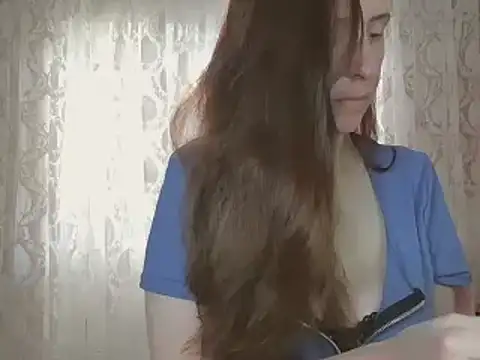 Snapshot of CandiCole chatting on October 26, 2025, 6:03 am CandiCole online show from October 26, 2025, 6:03 am