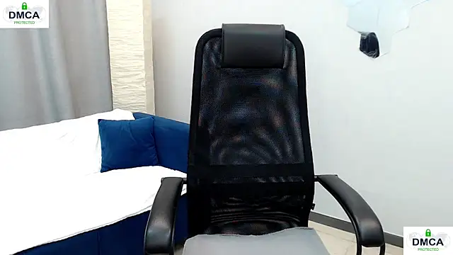 Snapshot of Pion_01 chatting on October 28, 2025, 10:14 am Pion 01 online show from October 28, 2025, 10:14 am