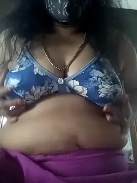 Snapshot of Tamil_Sivani chatting on September 29, 2025, 3:02 am Tamil Sivani online show from September 29, 2025, 3:02 am