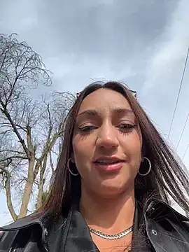 Ninabigtitied online show from February 7, 2026, 1:41 pm