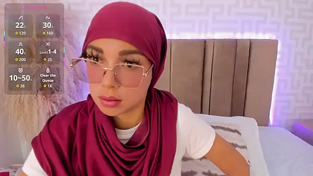 Snapshot of naishaa_ chatting on July 11, 2026, 5:57 pm naishaa online show from July 11, 2026, 5:57 pm