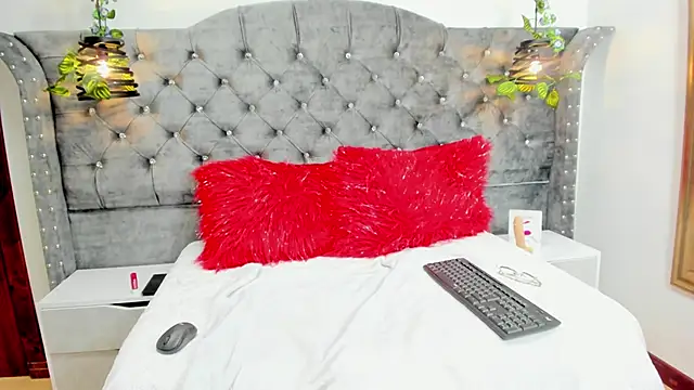 Blushhabex online show from October 29, 2025, 2:16 pm