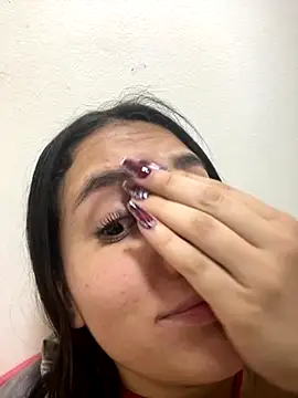 bellaseduzione online show from November 23, 2025, 2:43 am