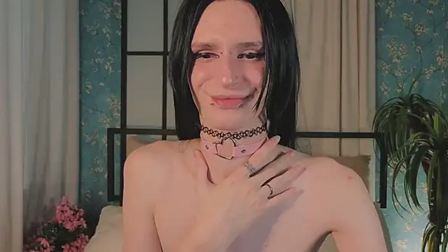 Snapshot of madi_snow chatting on March 4, 2026, 12:24 pm madi snow online show from March 4, 2026, 12:24 pm