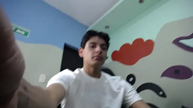 Luca vega online show from November 4, 2025, 4:55 pm