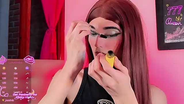 Baby FenixTS online show from April 4, 2026, 9:43 pm