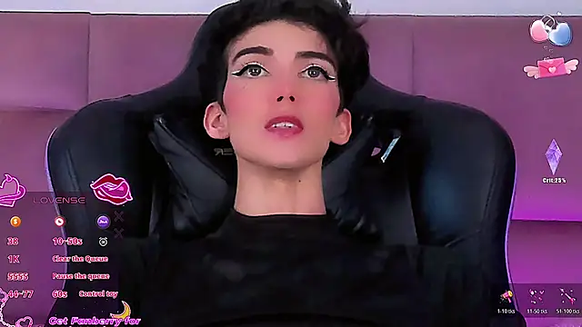 Snapshot of Baby_FenixTS chatting on November 20, 2025, 7:47 pm Baby FenixTS online show from November 20, 2025, 7:47 pm