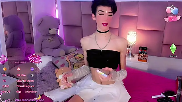 Snapshot of Baby_FenixTS chatting on November 27, 2025, 9:48 pm Baby FenixTS online show from November 27, 2025, 9:48 pm