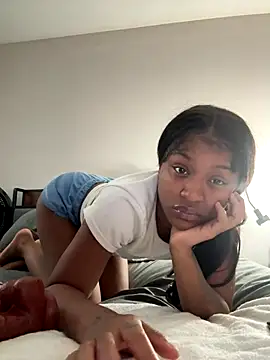 Snapshot of PrettyBabriexox chatting on October 30, 2025, 3:31 pm PrettyBabriexox online show from October 30, 2025, 3:31 pm