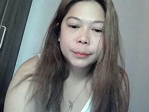 Snapshot of mimi15 chatting on August 2, 2026, 11:35 pm mimi15 online show from August 2, 2026, 11:35 pm