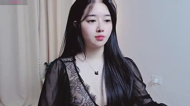 Miu-999 online show from February 4, 2026, 7:03 am