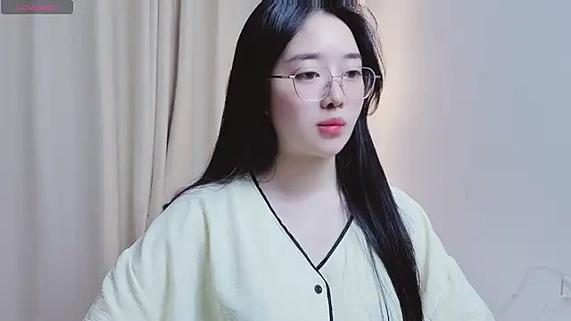 Miu-999 online show from March 28, 2026, 7:09 am