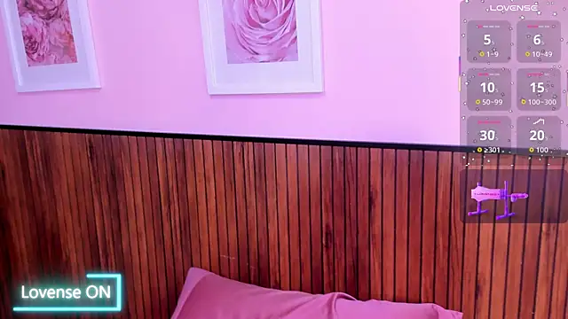 Snapshot of dalia_roses chatting on November 19, 2025, 12:54 am dalia roses online show from November 19, 2025, 12:54 am