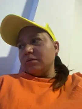 Snapshot of haashkyo chatting on December 4, 2025, 7:24 pm haashkyo online show from December 4, 2025, 7:24 pm