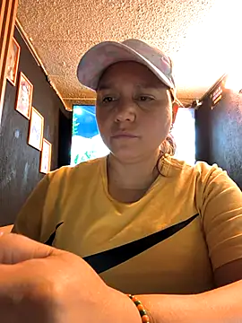 Snapshot of haashkyo chatting on November 10, 2025, 2:38 am haashkyo online show from November 10, 2025, 2:38 am