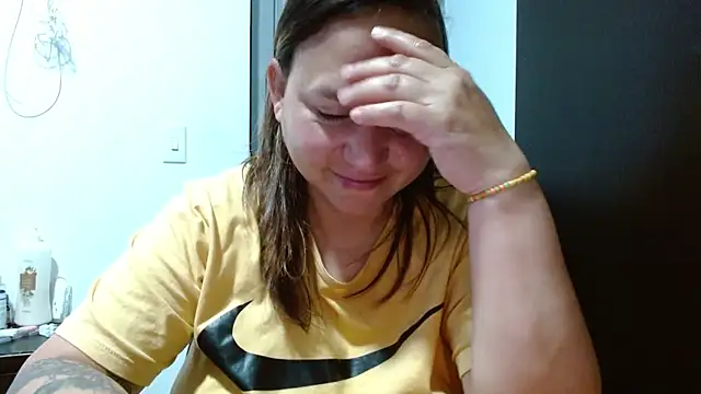 Snapshot of haashkyo chatting on December 1, 2025, 6:53 pm haashkyo online show from December 1, 2025, 6:53 pm