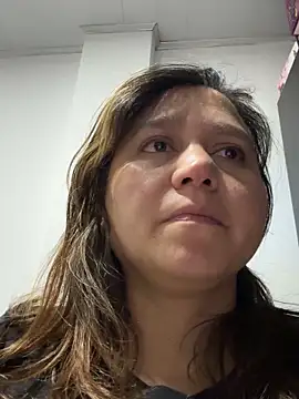 Snapshot of haashkyo chatting on September 10, 2025, 4:44 am haashkyo online show from September 10, 2025, 4:44 am