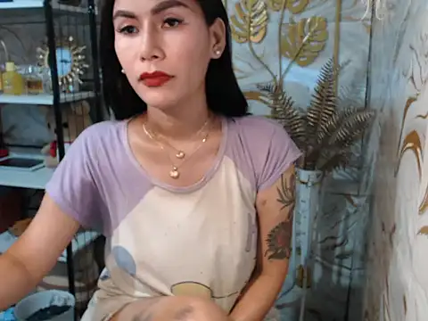 Snapshot of tshot_izzy_88 chatting on July 16, 2026, 5:59 am tshot izzy 88 online show from July 16, 2026, 5:59 am