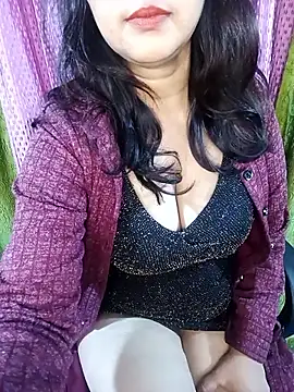 Ishani Baby online show from November 19, 2025, 4:51 pm