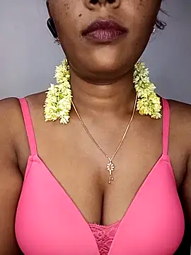 Snapshot of Tamil_kavinila chatting on November 2, 2025, 4:45 pm Tamil kavinila online show from November 2, 2025, 4:45 pm